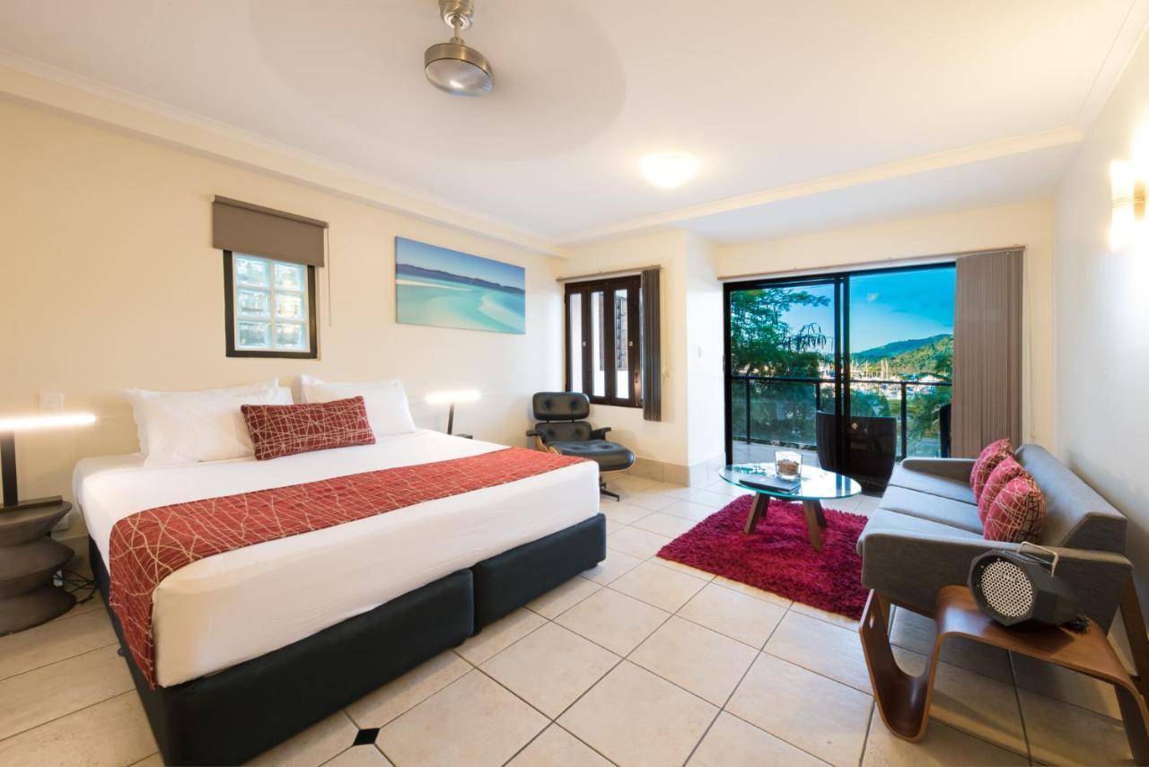 אפרטהוטל איירלי ביץ' At Waterfront Whitsunday Retreat - Adults Only מראה חיצוני תמונה