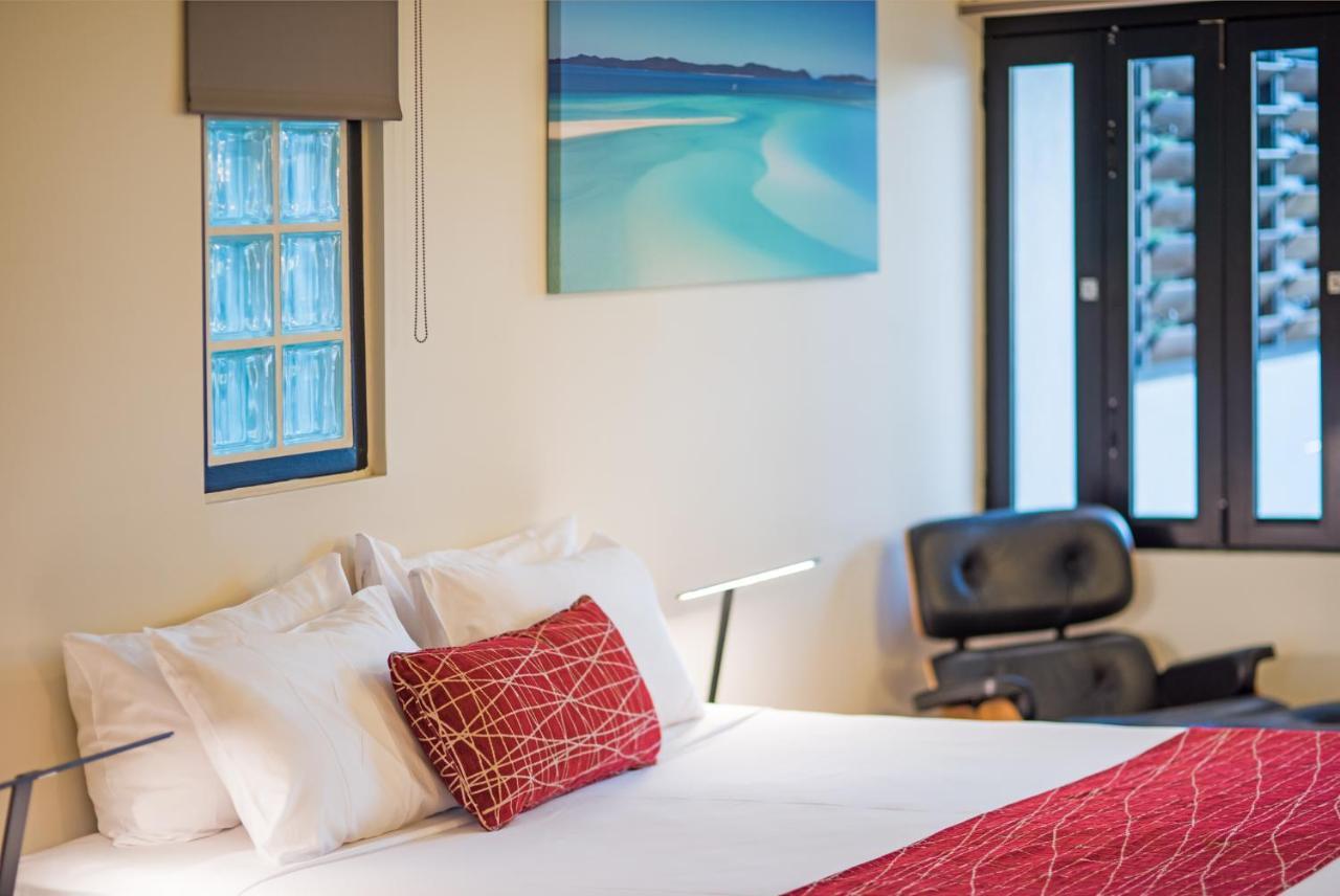 אפרטהוטל איירלי ביץ' At Waterfront Whitsunday Retreat - Adults Only מראה חיצוני תמונה