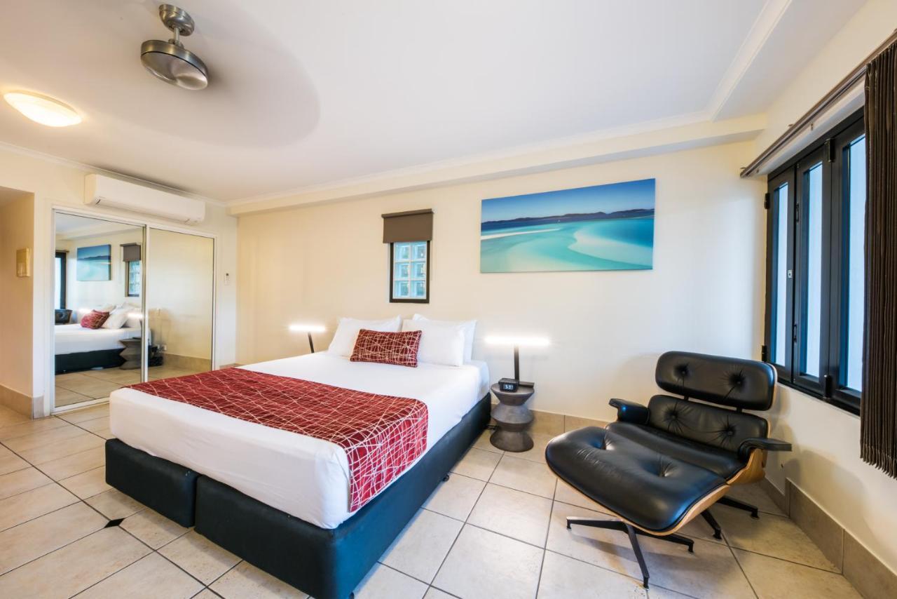 אפרטהוטל איירלי ביץ' At Waterfront Whitsunday Retreat - Adults Only מראה חיצוני תמונה