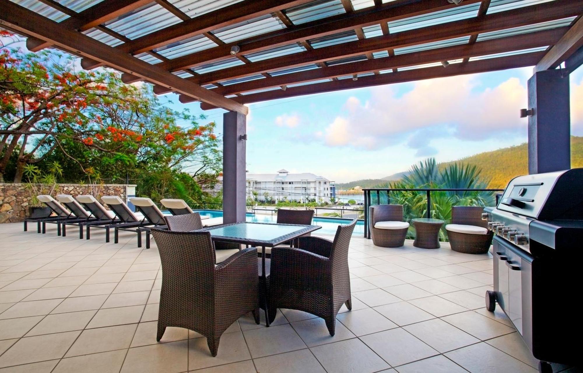 אפרטהוטל איירלי ביץ' At Waterfront Whitsunday Retreat - Adults Only מראה חיצוני תמונה
