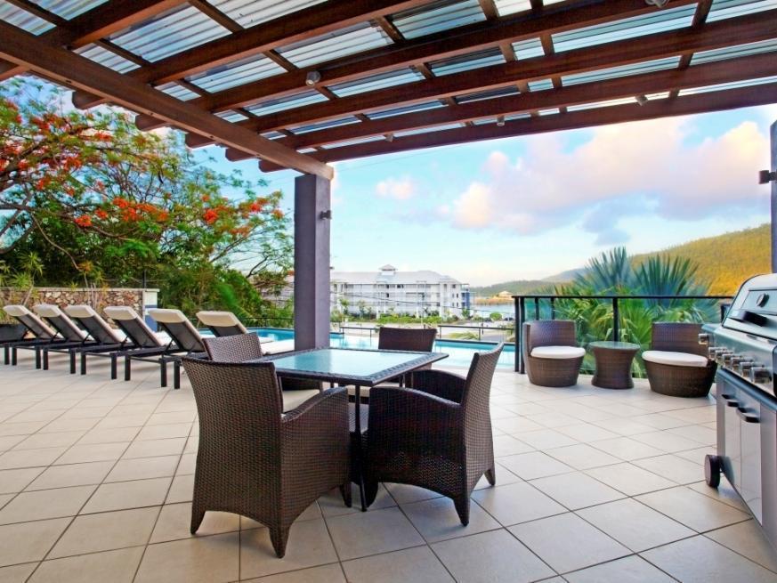 אפרטהוטל איירלי ביץ' At Waterfront Whitsunday Retreat - Adults Only מראה חיצוני תמונה