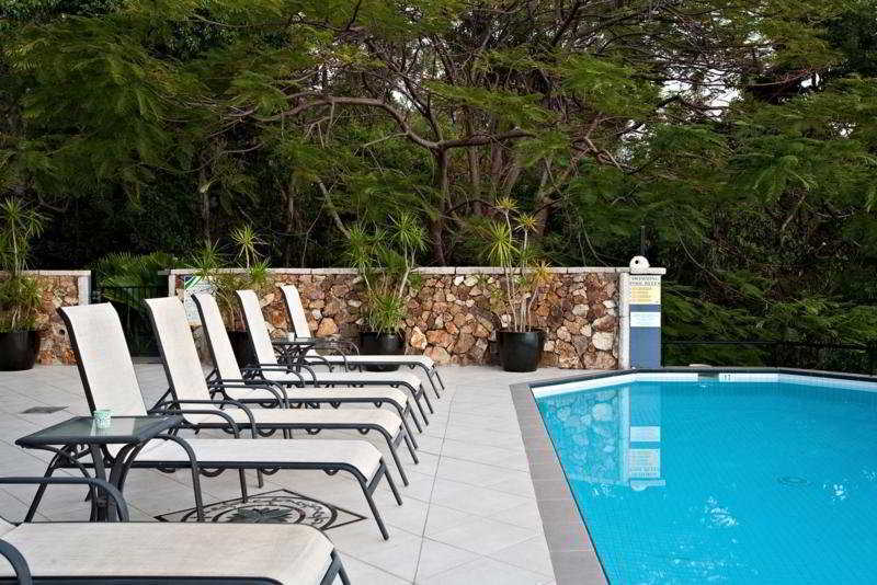 אפרטהוטל איירלי ביץ' At Waterfront Whitsunday Retreat - Adults Only מראה חיצוני תמונה